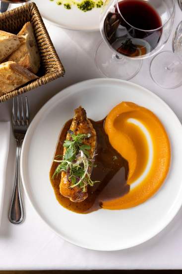 assiette restaurant musical Paris et Neuilly